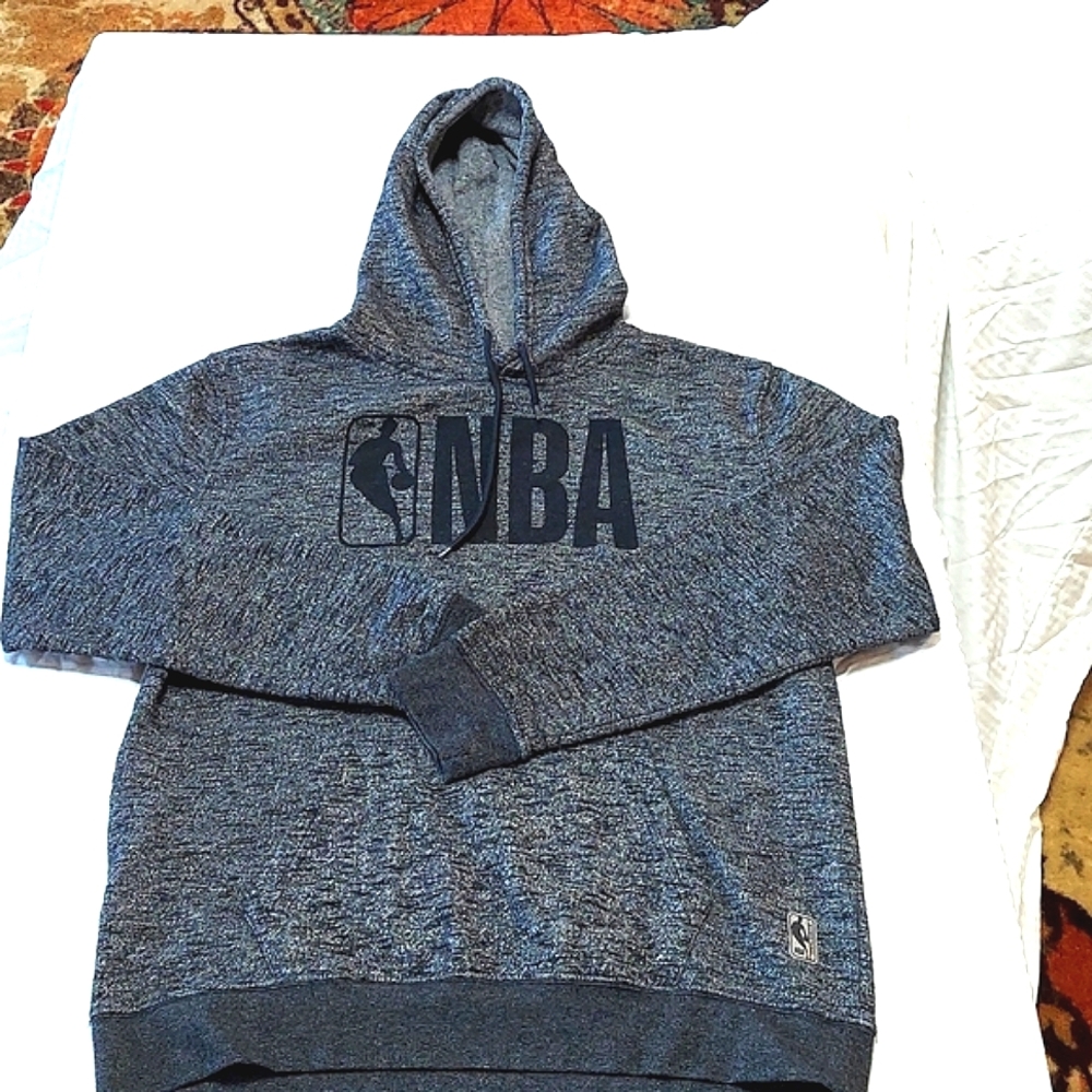 NBA Pullover With Pockets And Hoodie Grey/Black Large Great Condition